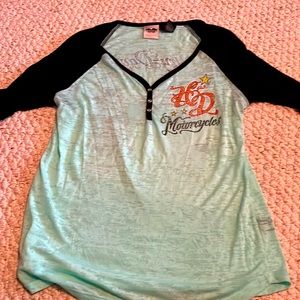 Harley-Davidson v neck cute detail top